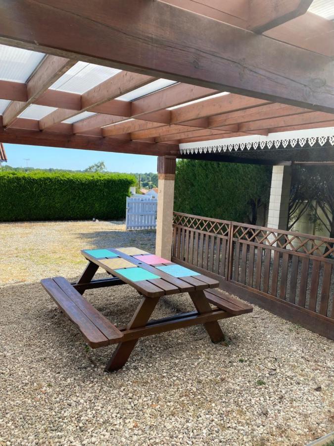 Maison Vendeenne A 10 Min De La Mer Avrille  Bagian luar foto